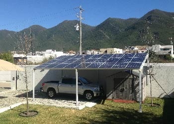 Zgruntowane zamontowanie poza siecią System słoneczny 48-240V Napięcie wyjściowe 50Hz/60Hz Częstotliwość wyjściowa