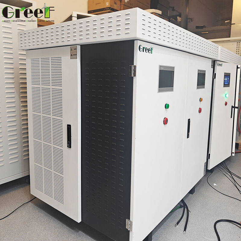 Wysokowydajny kontroler on-grid z baterią litowo-jonową i ekranem dotykowym LCD do zarządzania energią