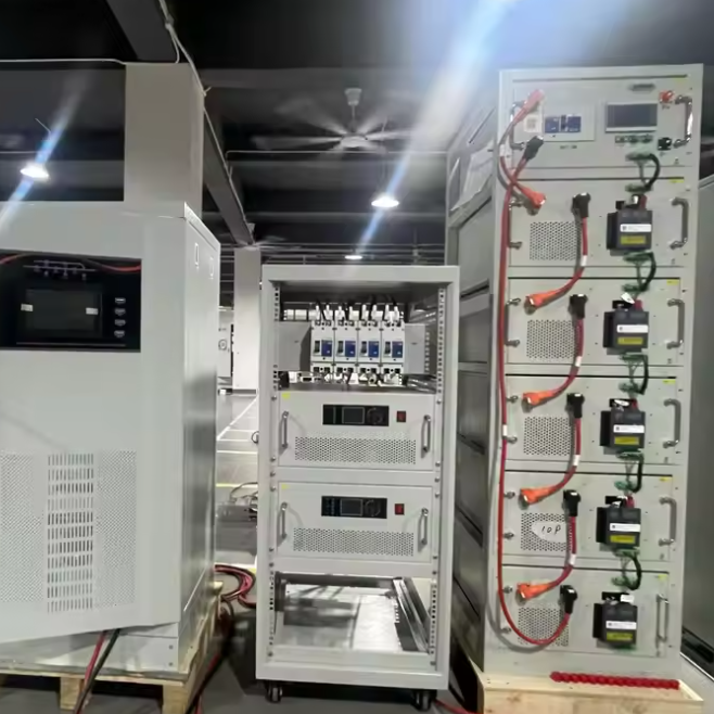 Akumulator litowy wysokonapięciowy z głębokością rozładowania > 80% Dostosowany rozmiar akumulatora i inteligentny BMS do przechowywania energii przemysłowej